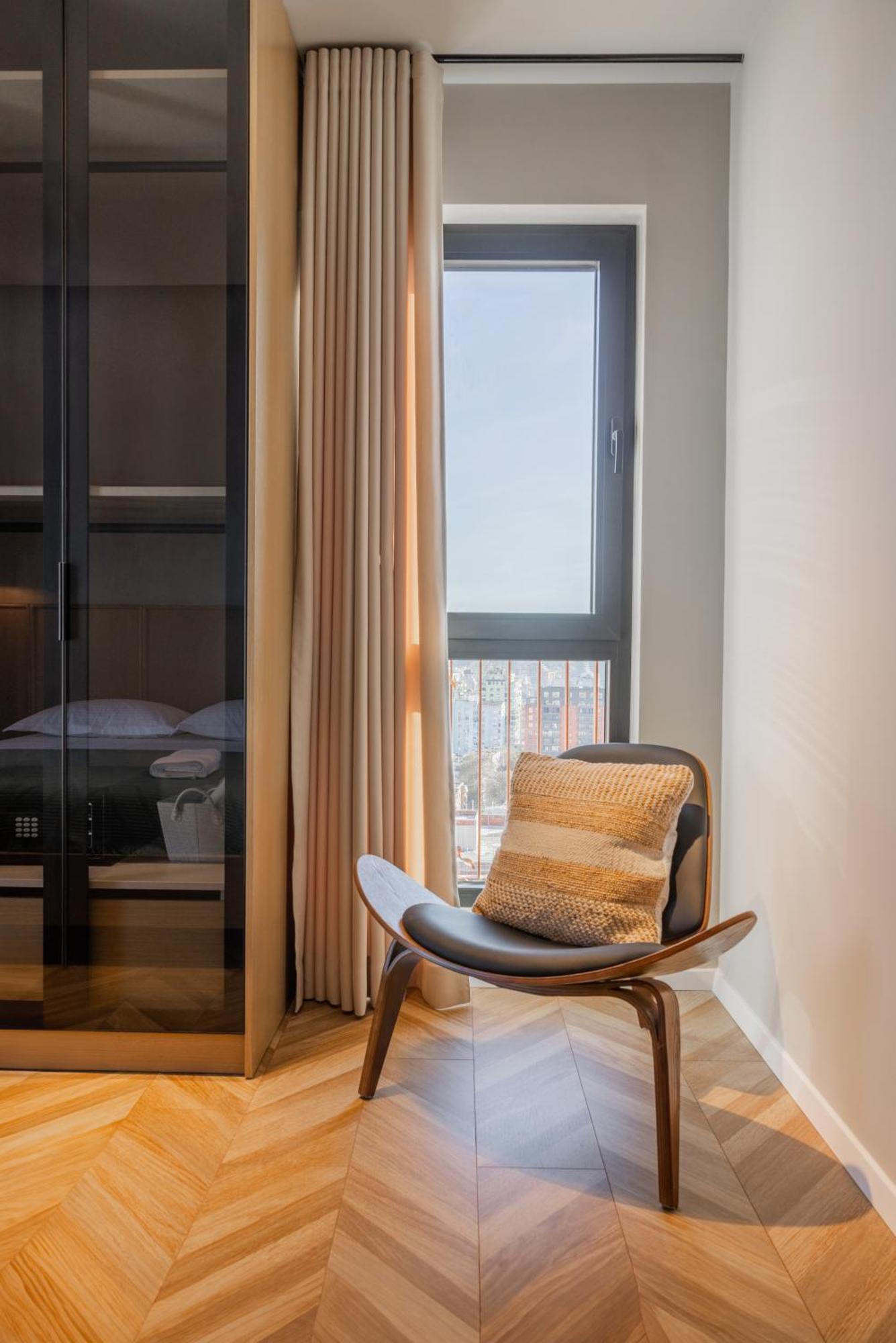 Square Inn Garden Aparthotel Tirana Bagian luar foto