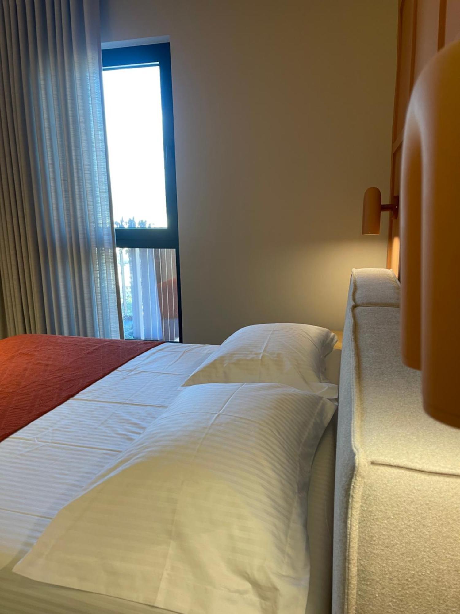 Square Inn Garden Aparthotel Tirana Bagian luar foto