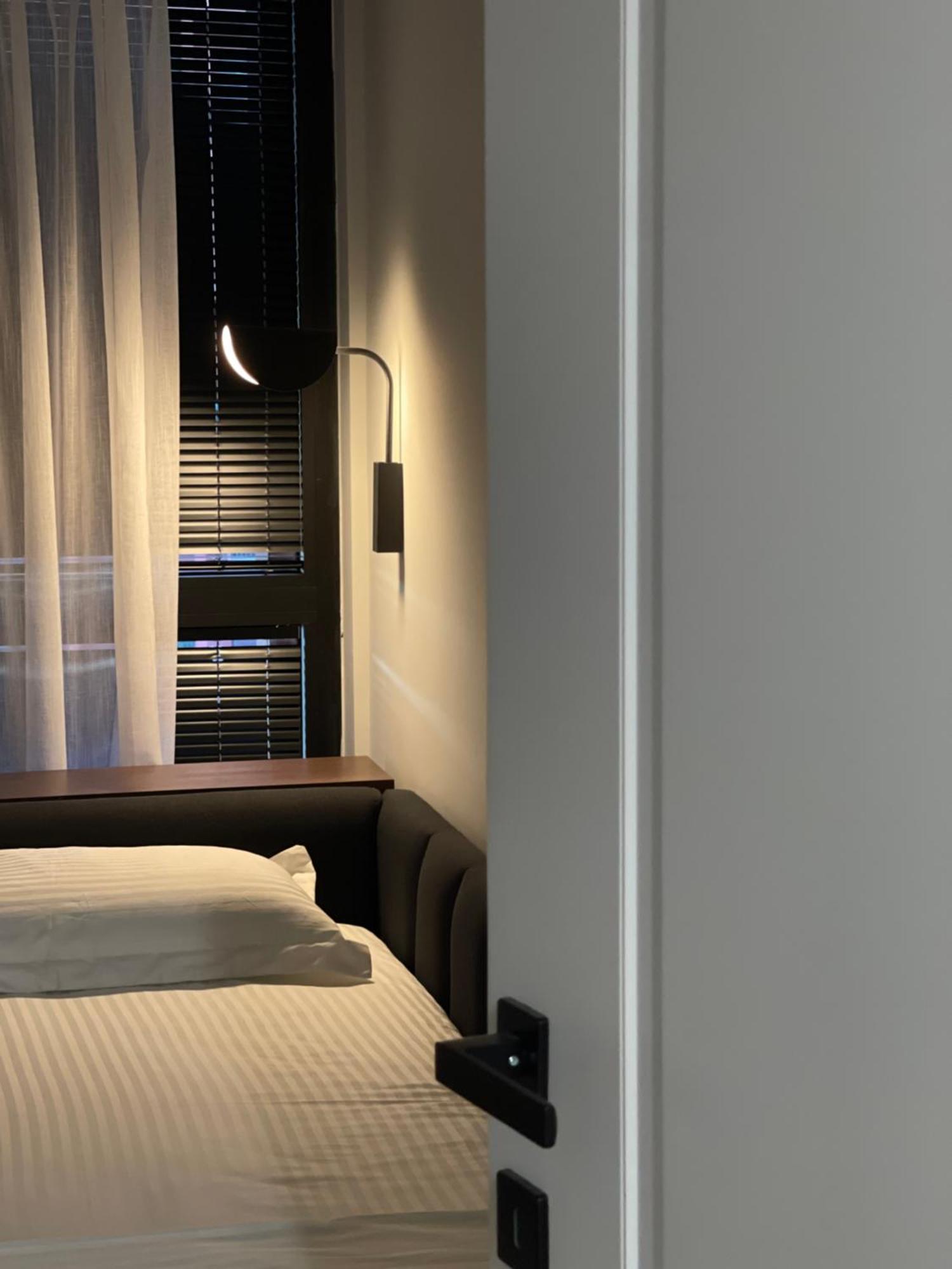 Square Inn Garden Aparthotel Tirana Bagian luar foto