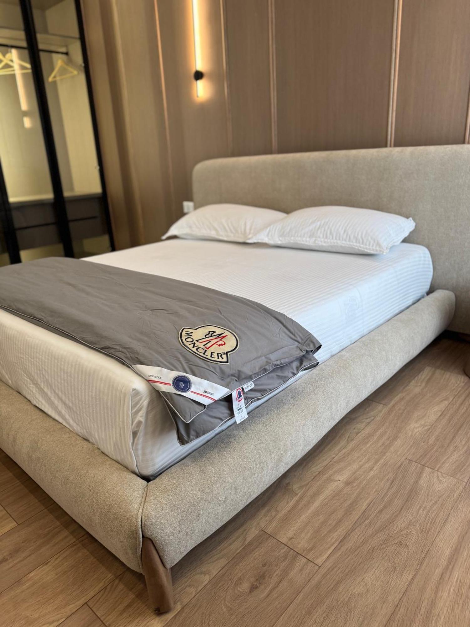 Square Inn Garden Aparthotel Tirana Bagian luar foto