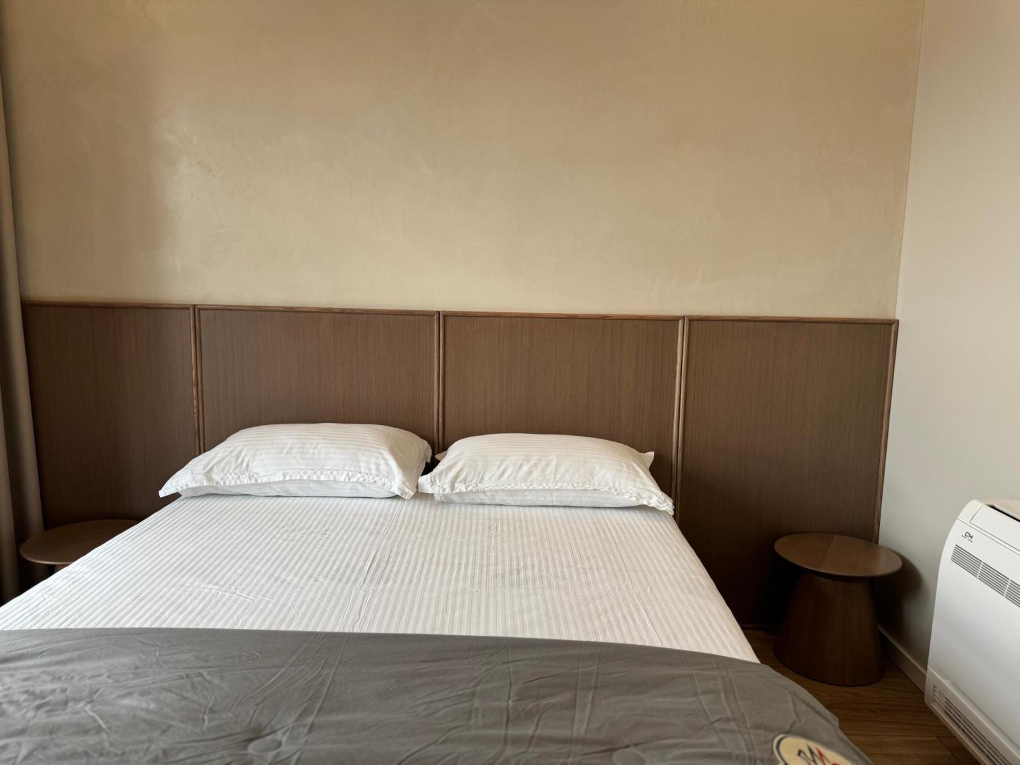 Square Inn Garden Aparthotel Tirana Bagian luar foto